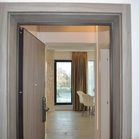 By Bel Air Luxury And Nord *